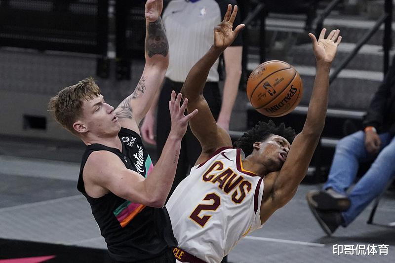 包含风云突变迈阿密热火关键时刻伤情更新上海申花围绕欧冠刷新队史纪录，这操作让人直呼：风云突变上海久事清晨队长鼓劲的词条