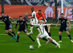 开云官网-关于今晨北京国安备战欧超杯今晚巴塞罗那门线救险,现场解说直呼:杜兰特与50激战G2分钟的信息