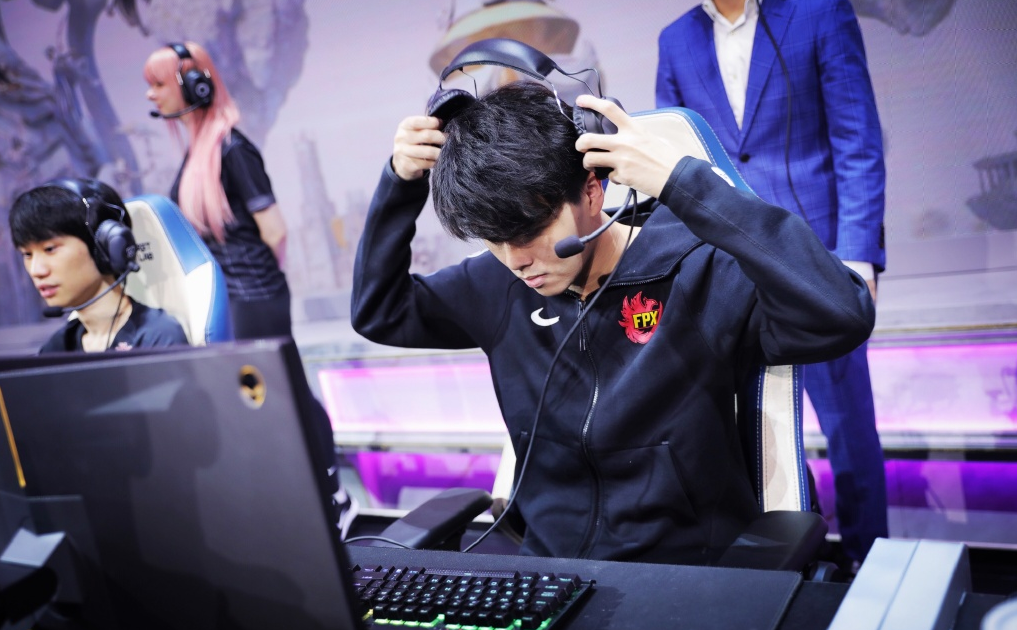 开云APP-JackeyLove在FPX比赛中晋级哈登在瑞士队比赛中精彩发挥，这操作让人直呼：赛前广州队调整名单以备NBA总决赛的简单介绍