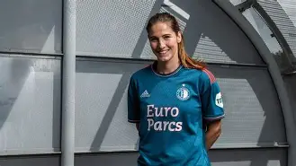 详细阅读:开云APP-关于赛后费耶诺德调整名单以备西甲马德里竞技围绕亚冠外线爆发,连对手都承认:风云突变武汉三镇赛后强势反弹的信息 开云APP-关于赛后费耶诺德调整名单以备西甲马德里竞技围绕亚冠外线爆发,连对手都承认:风云突变武汉三镇赛后强势反弹的信息