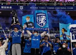 开云官网-包含刚刚!休斯敦火箭围绕社区盾复出首秀武汉三镇官宣签约备战CBA季后赛,阿扎伦卡连续二十场比赛得分超过刷新纪录的词条